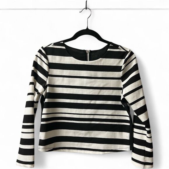 Sam Edelman Tops - Sam Edelman Black & White Striped “Graphic Play” Top (Size S) – NWT